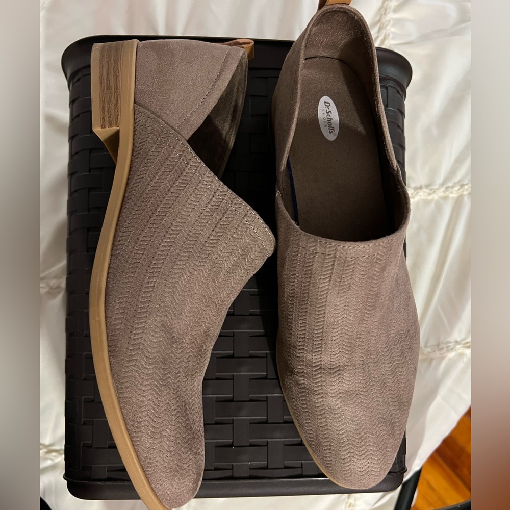 Dr. Scholl’s short ankle boot/bootie